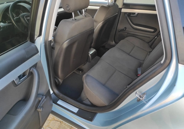 Audi A4 cena 15200 przebieg: 338250, rok produkcji 2005 z Radomsko małe 137